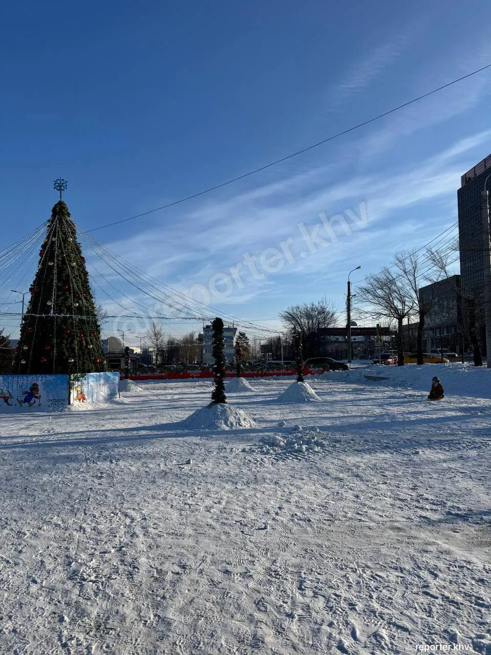 Все горки убрали в районе «Экодома» в Хабаровске 