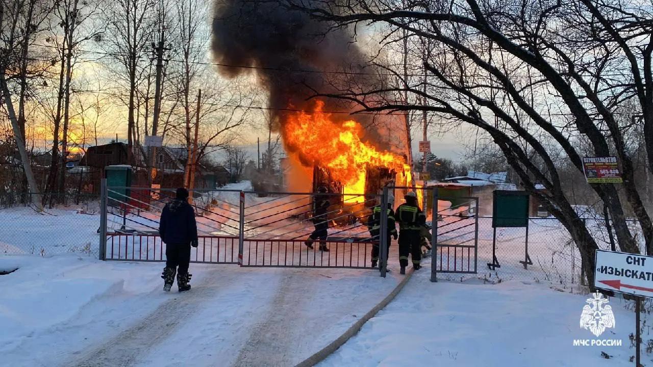 Женщина-инвалид погибла на пожаре на даче в селе Ровное 